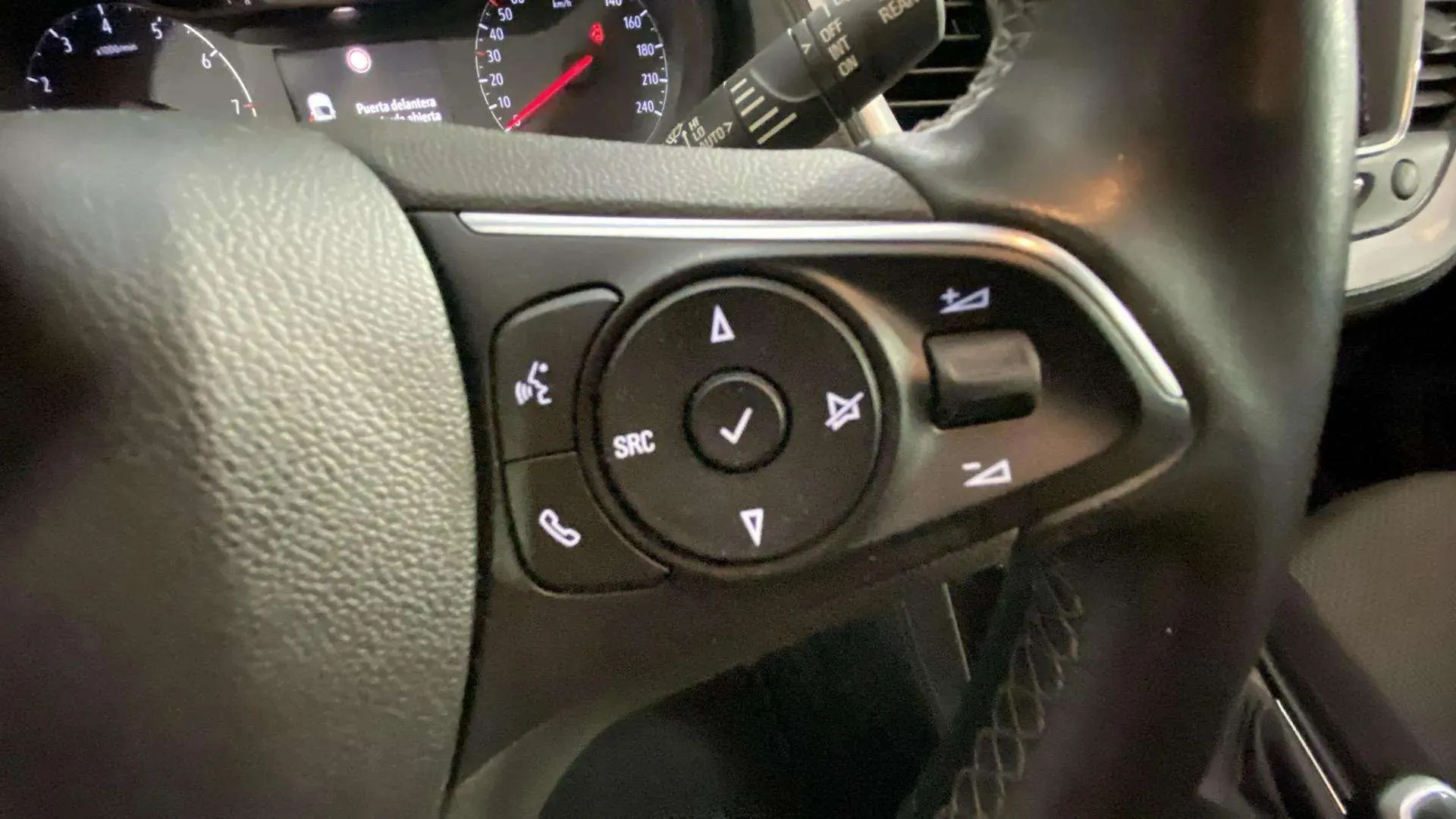 Opel Grandland 1.5 CDTi Design Tech - foto 18