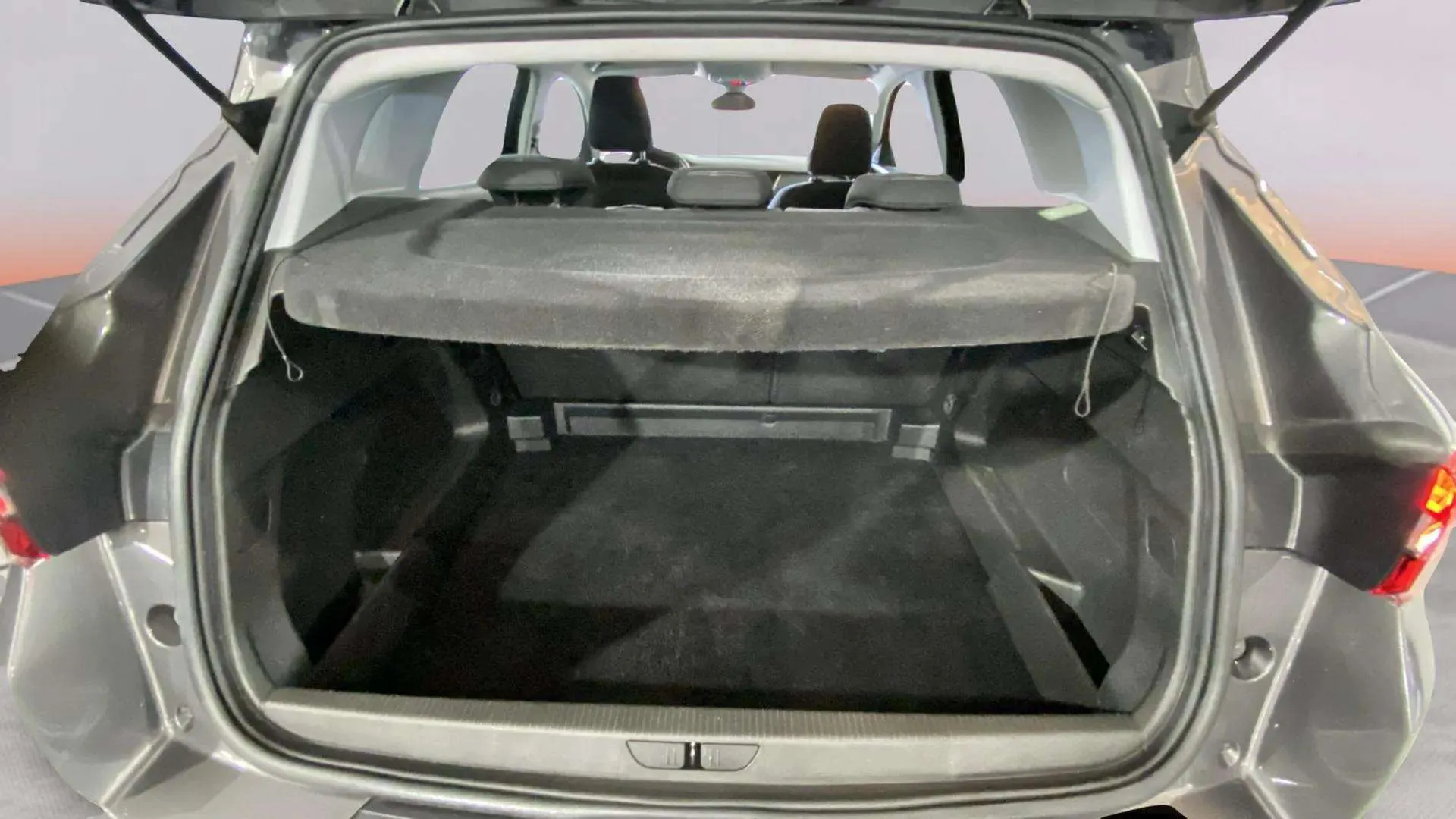Opel Grandland 1.5 CDTi Design Tech - foto 20