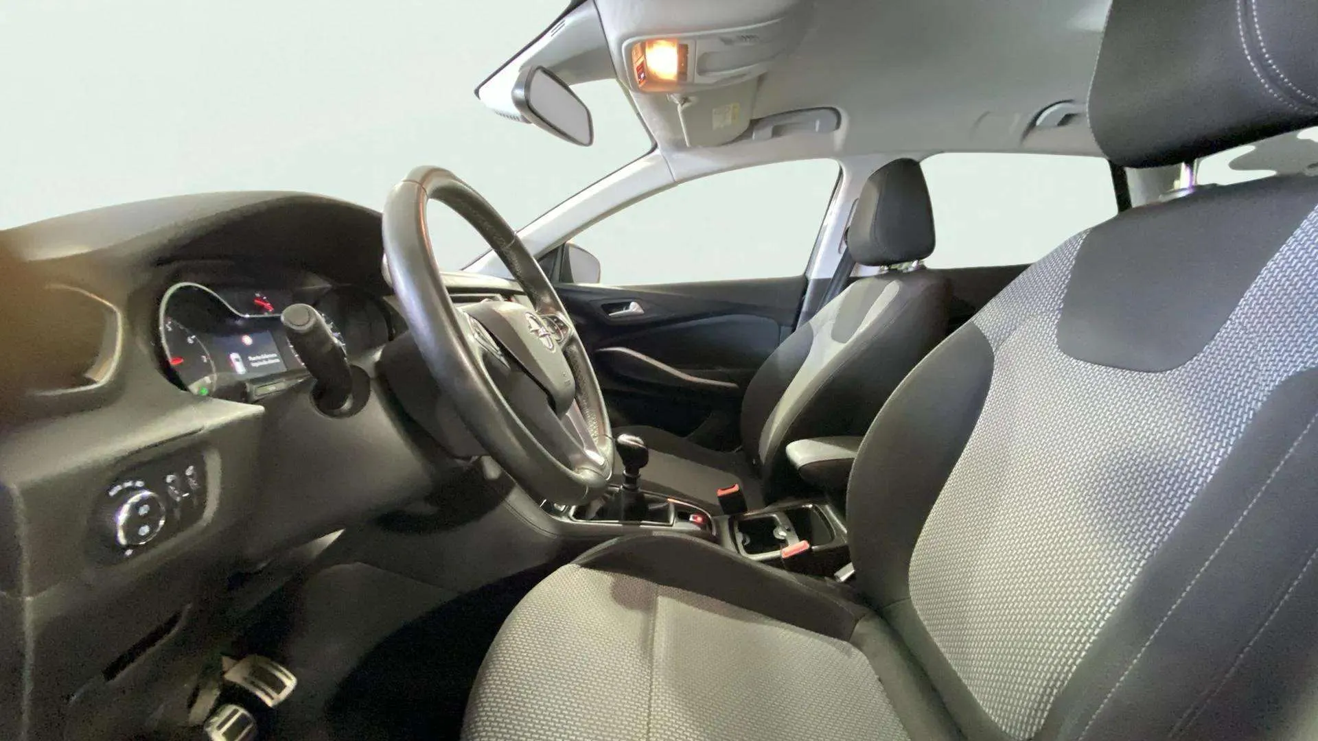 Opel Grandland 1.5 CDTi Design Tech - foto 12