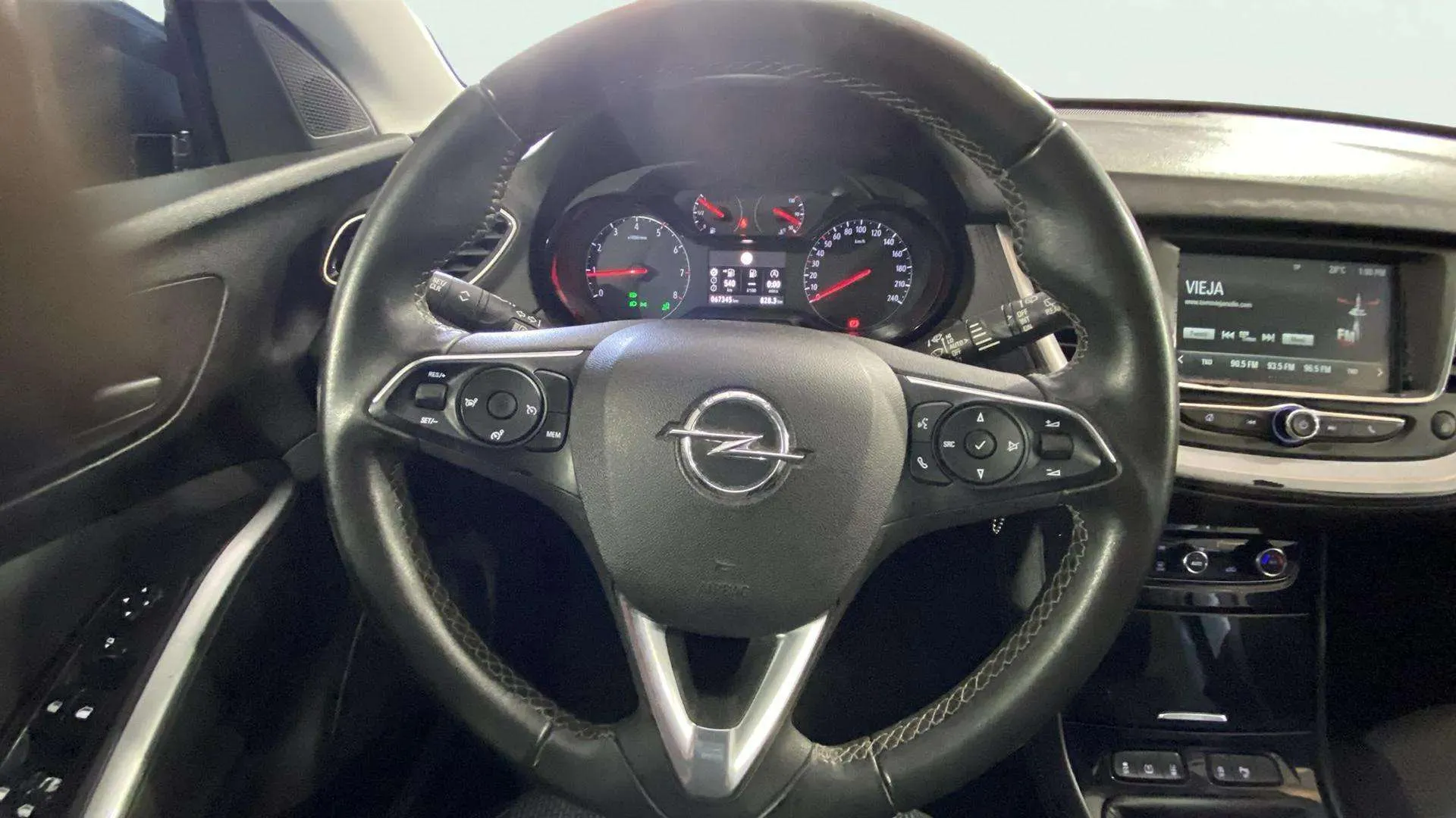 Opel Grandland 1.5 CDTi Design Tech - foto 8