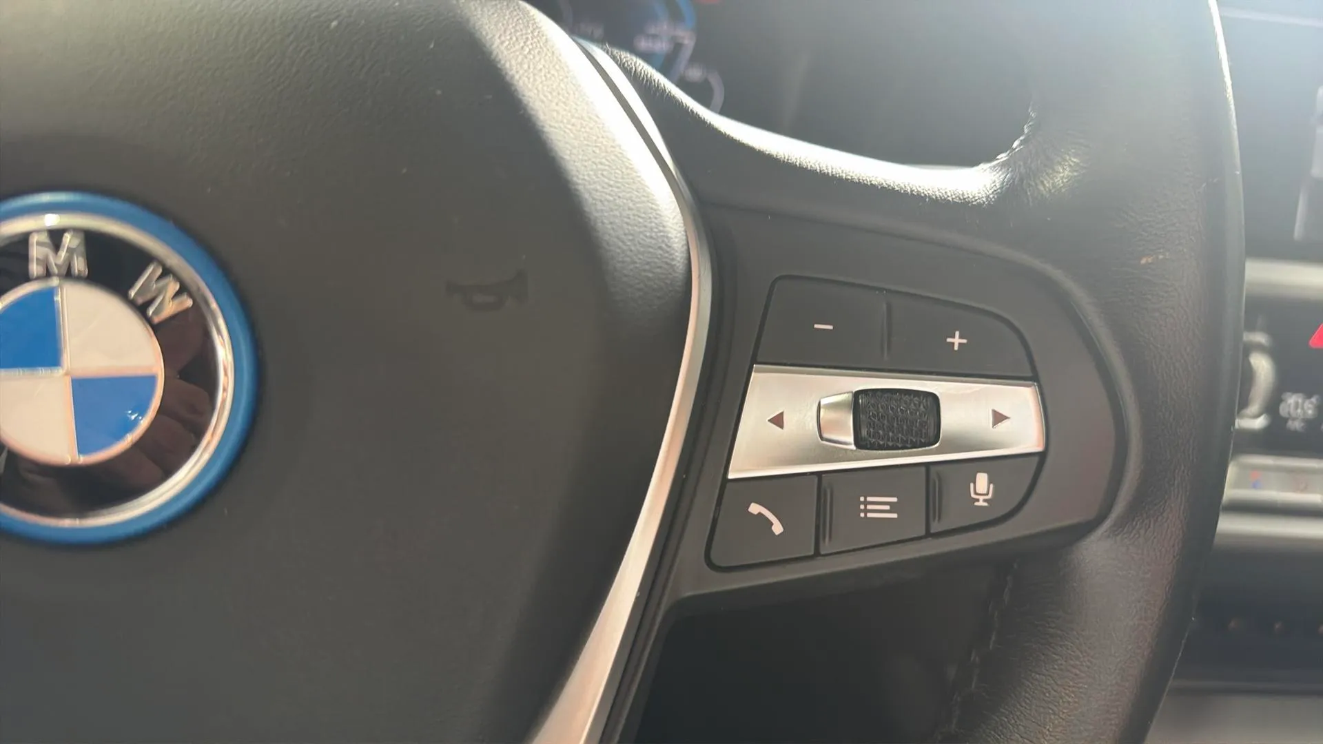 BMW Serie 3 330e xDrive Touring - foto 18