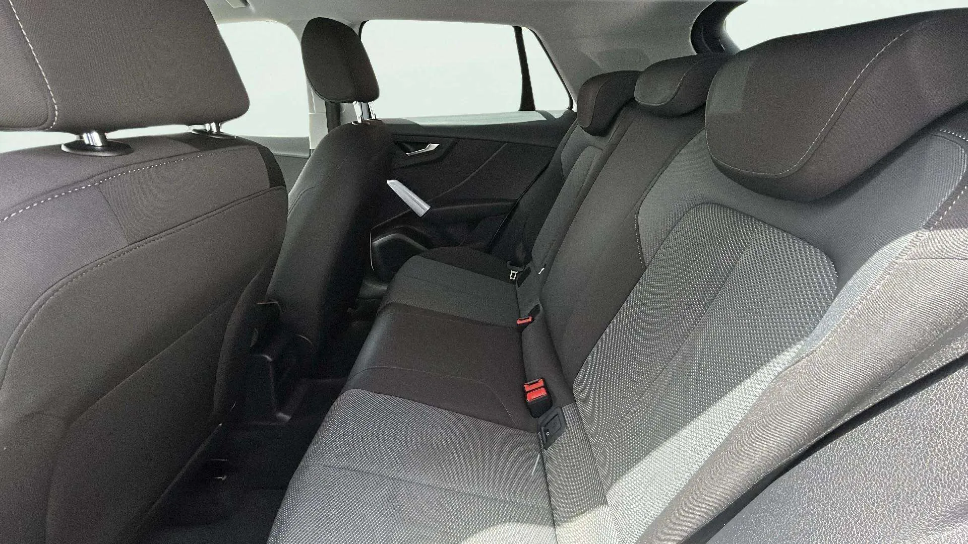 Audi Q2 Sport 35 TFSI S tronic - foto 10