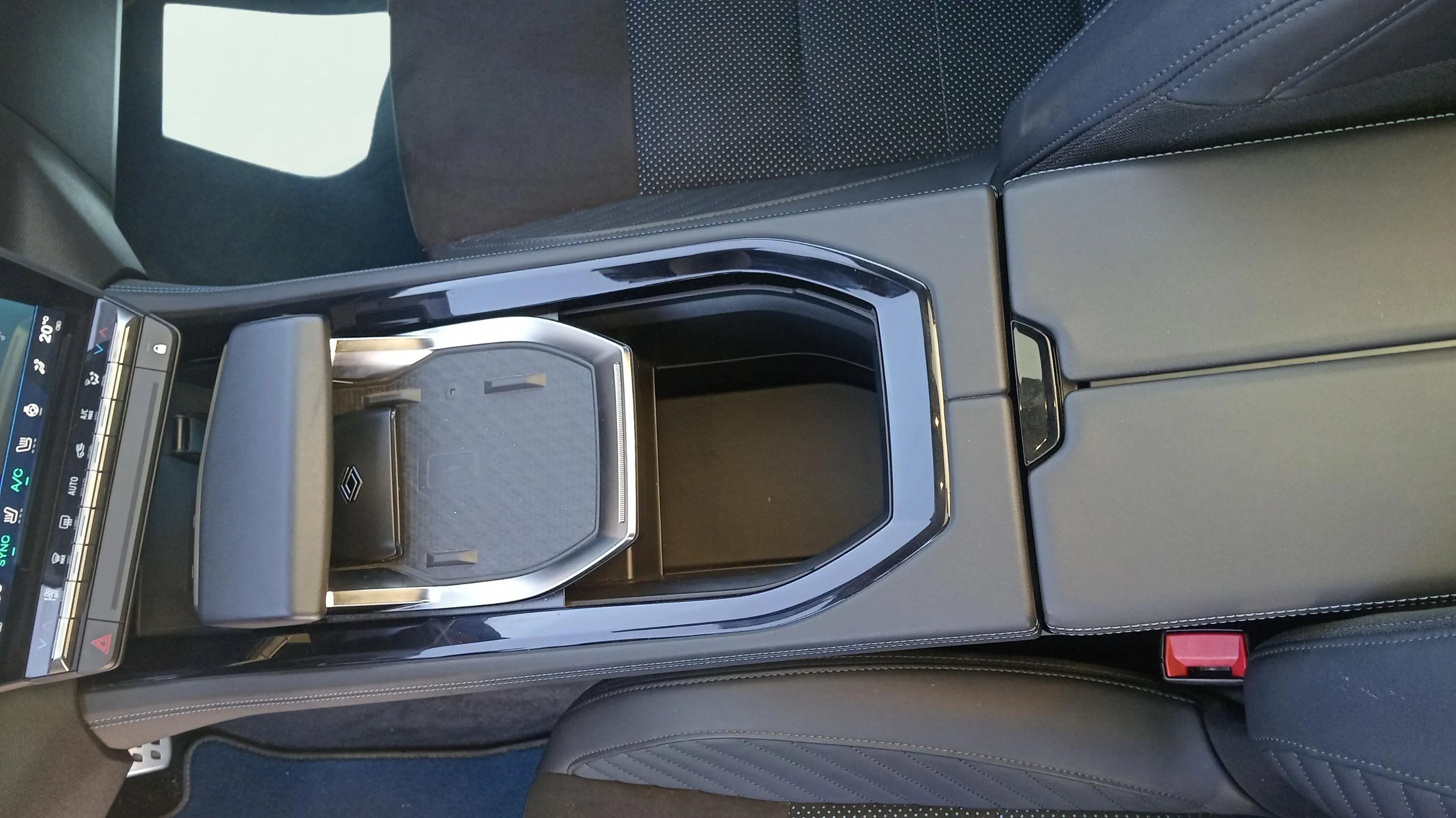 Renault Rafale Esprit Alpine E-Tech full hybrid - foto 23