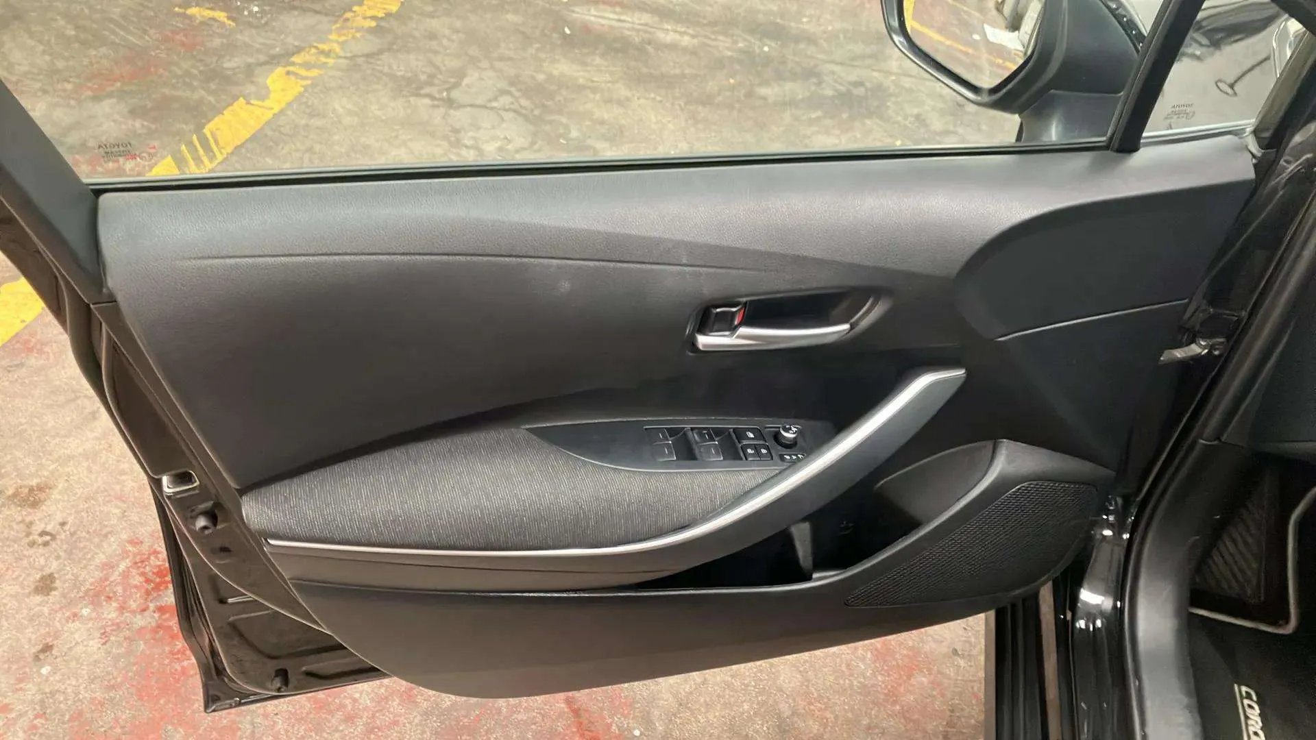 Toyota Corolla 140H Style - foto 17
