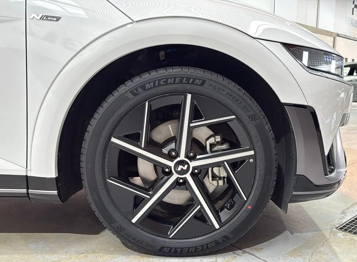 Hyundai Ioniq 5 84KWH N Line RWD - foto 28