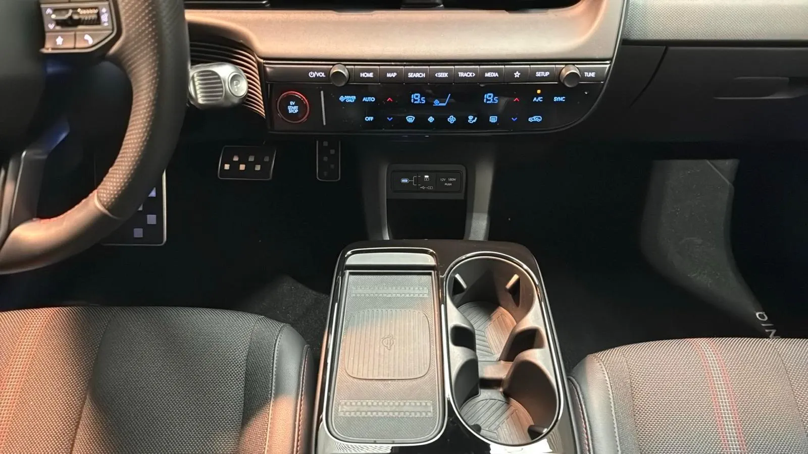 Hyundai Ioniq 5 84KWH N Line RWD - foto 21