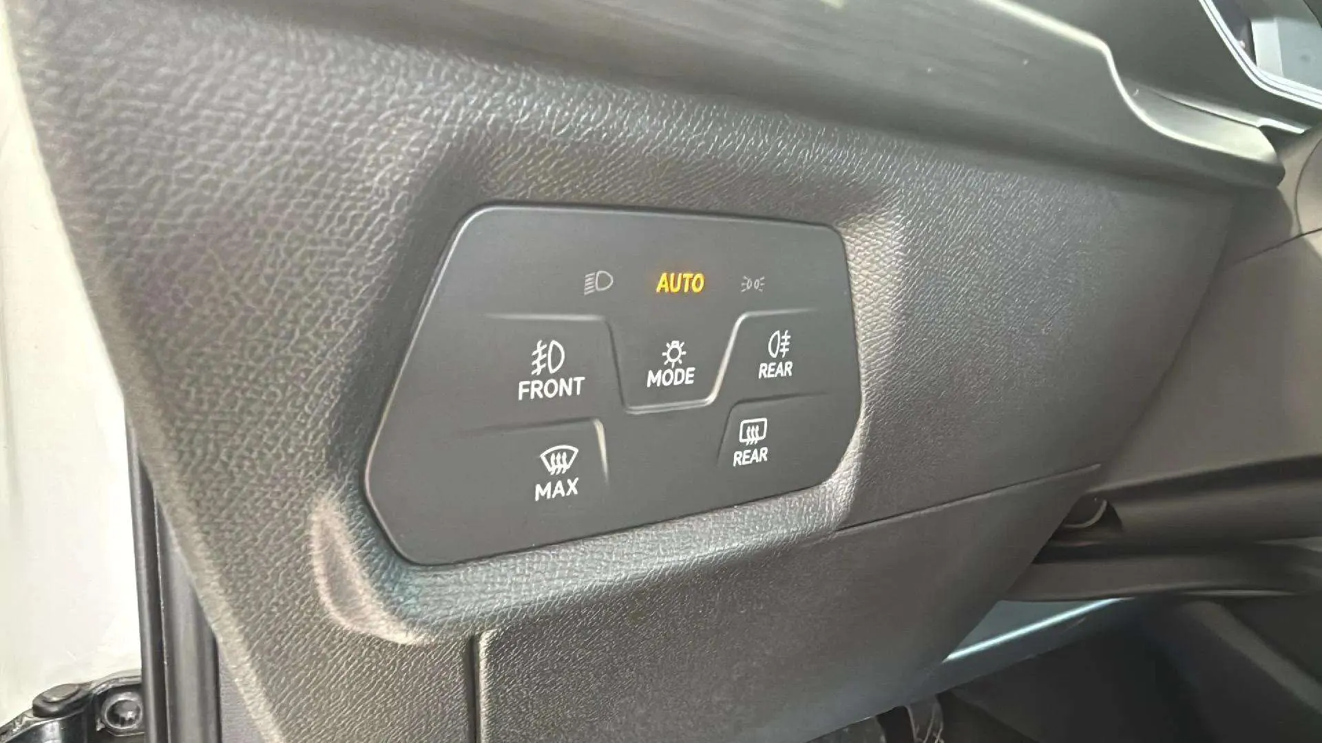 Cupra Formentor 1.5 TSI DSG - foto 17