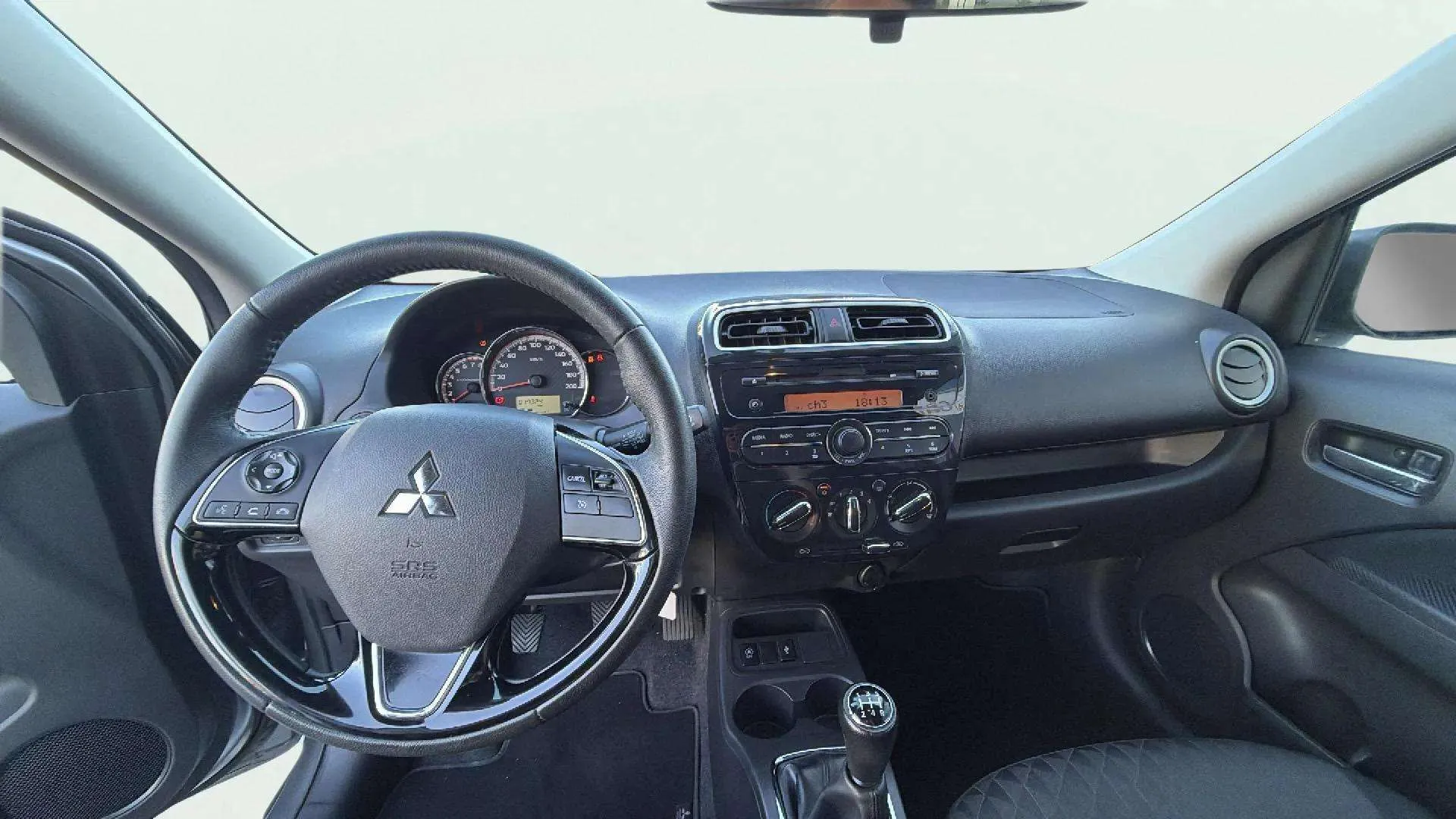 Mitsubishi Space Star 120 MPI Motion - foto 18