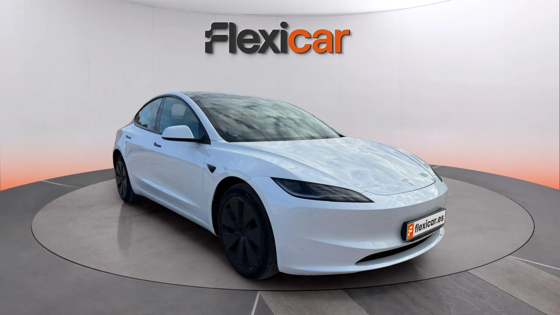 Tesla Model 3 RWD