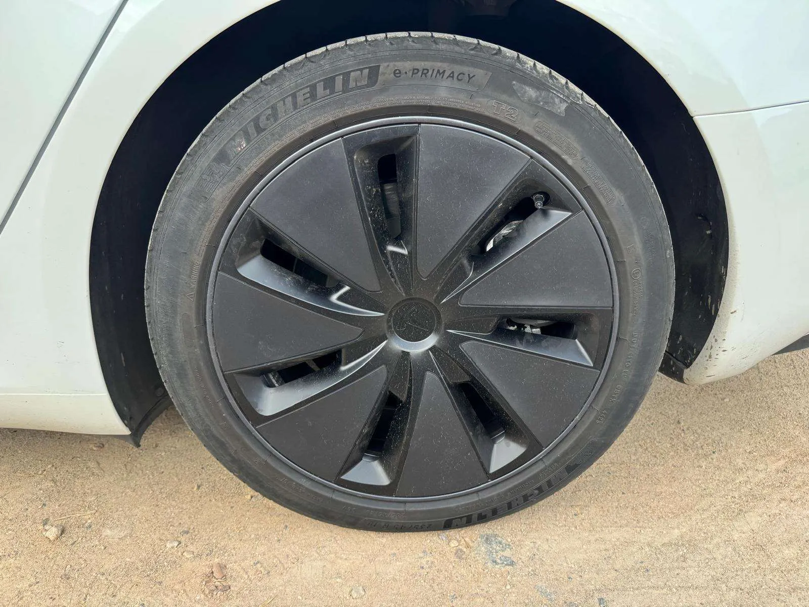 Tesla Model 3 RWD - foto 21