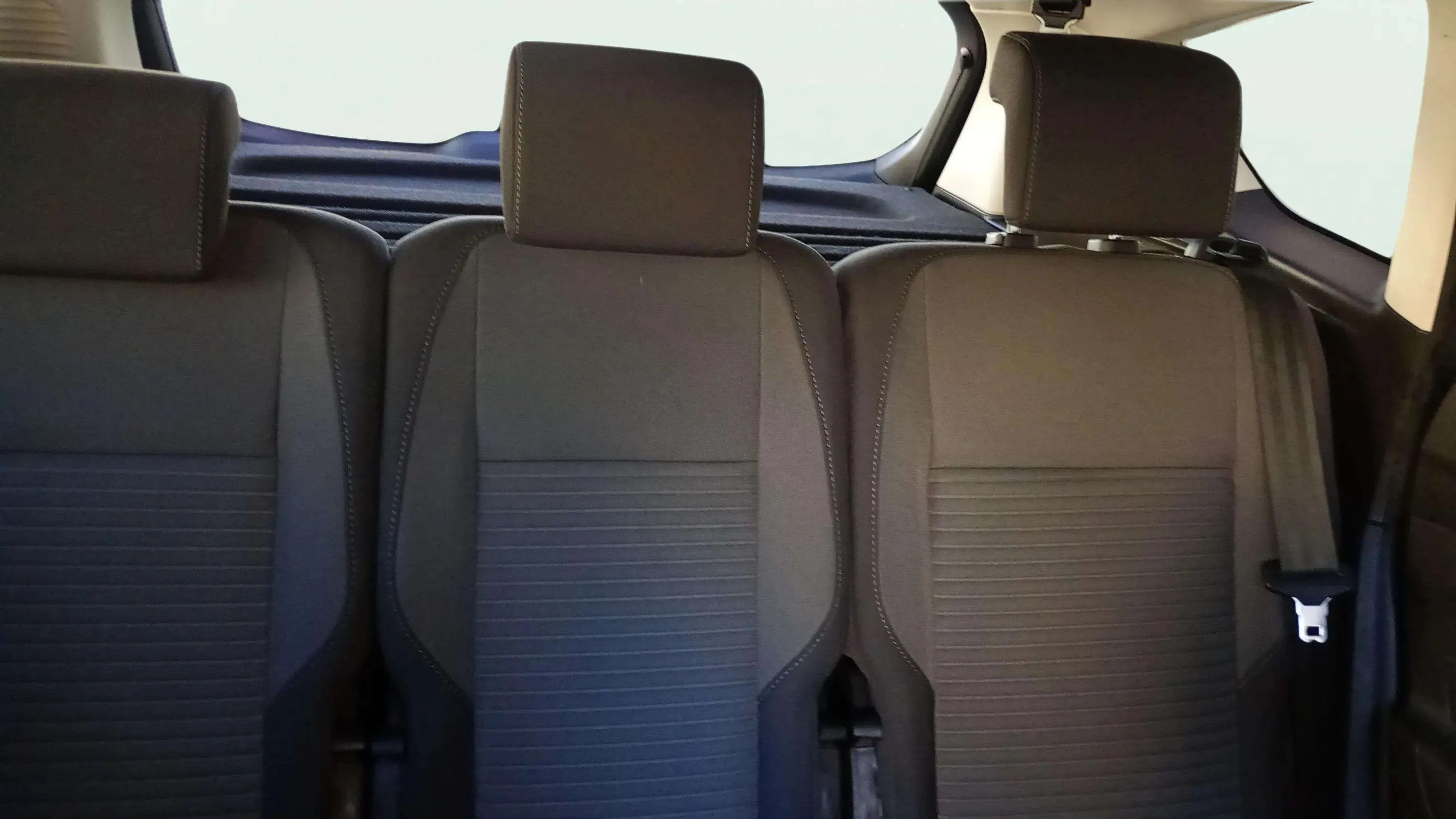 Ford C-Max 1.0 EcoBoost Business - foto 13