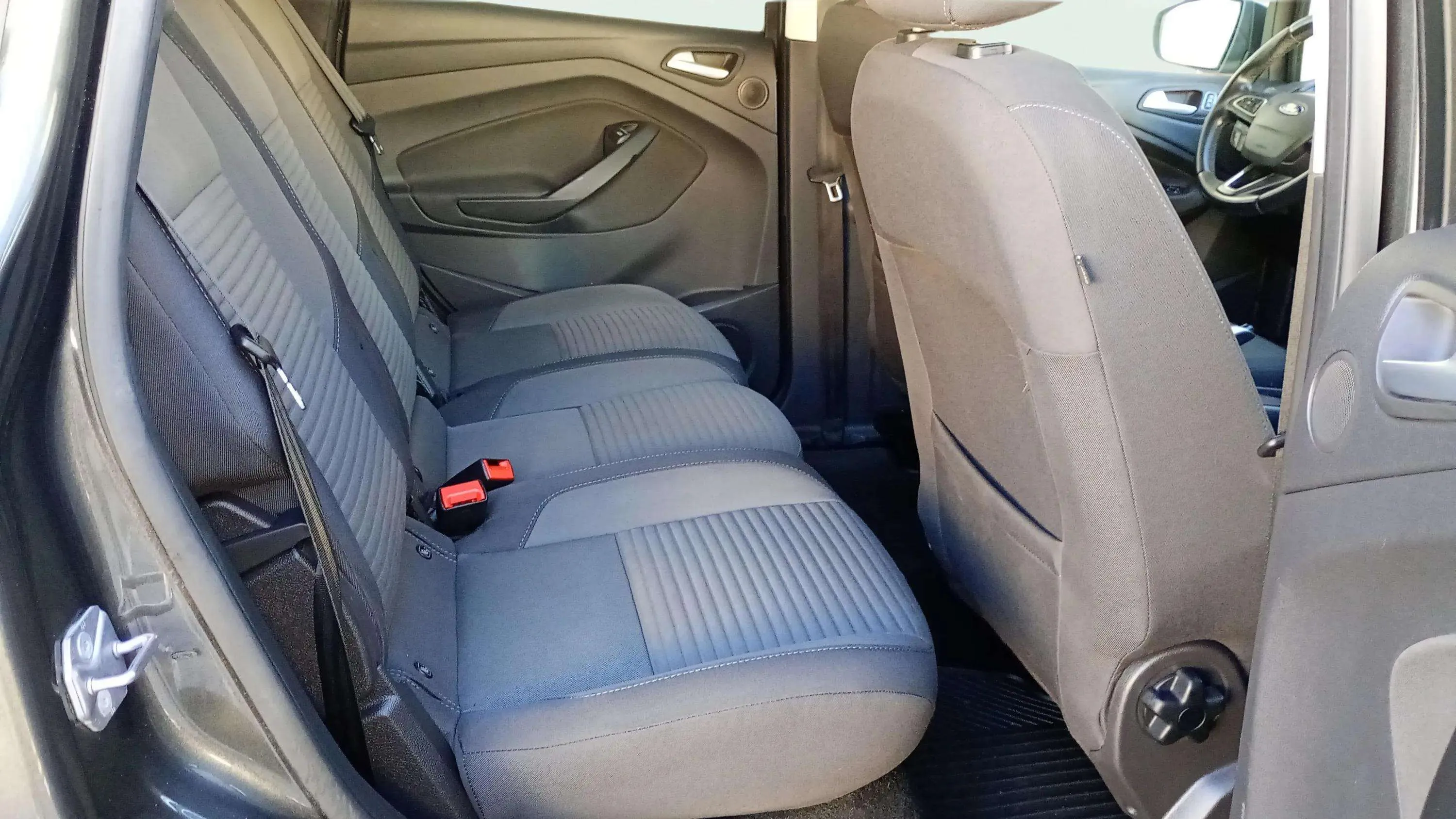 Ford C-Max 1.0 EcoBoost Business - foto 12
