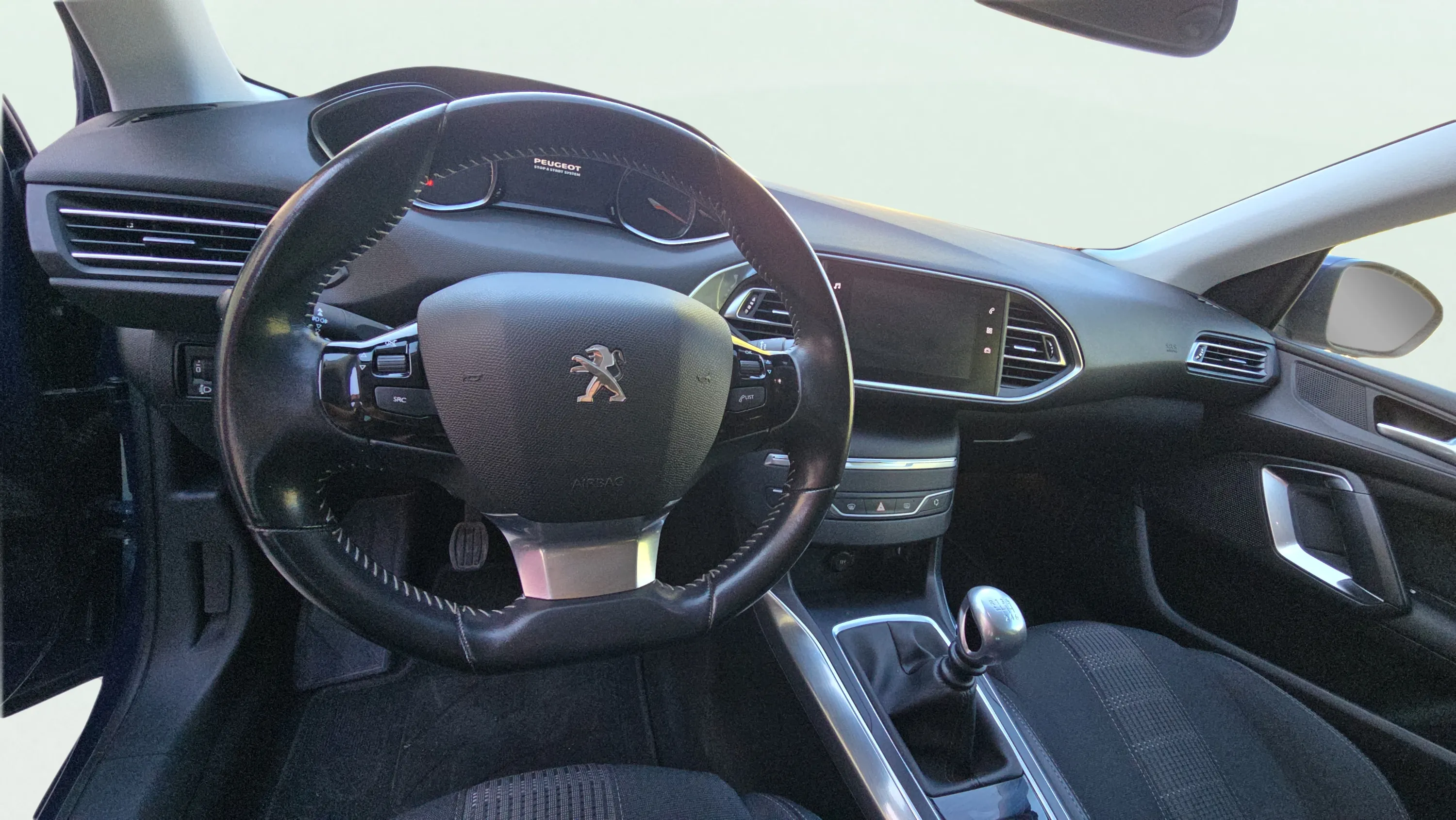 Peugeot 308 Business Line 1.5 BlueHDi - foto 11