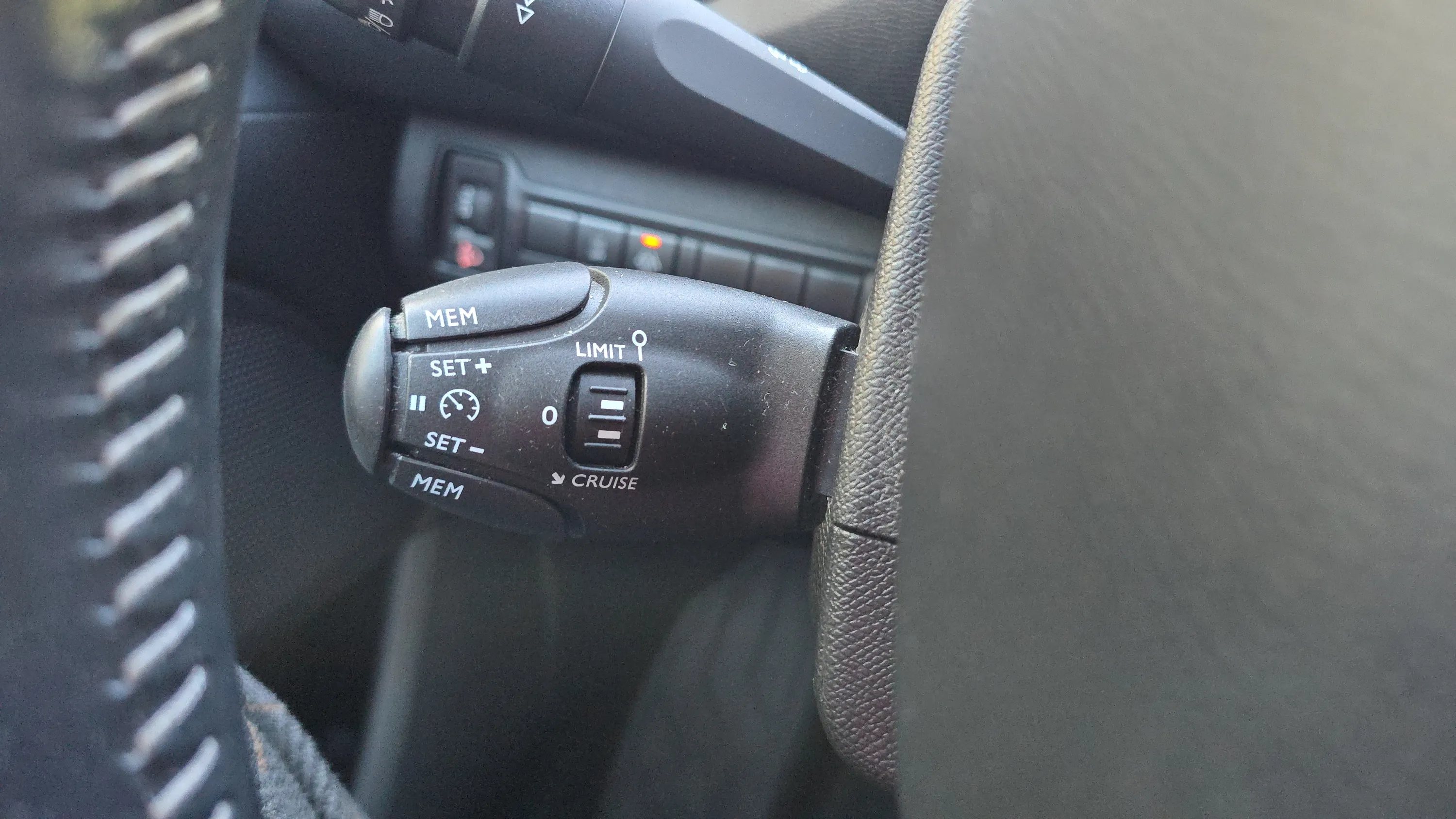 Peugeot 308 Business Line 1.5 BlueHDi - foto 20