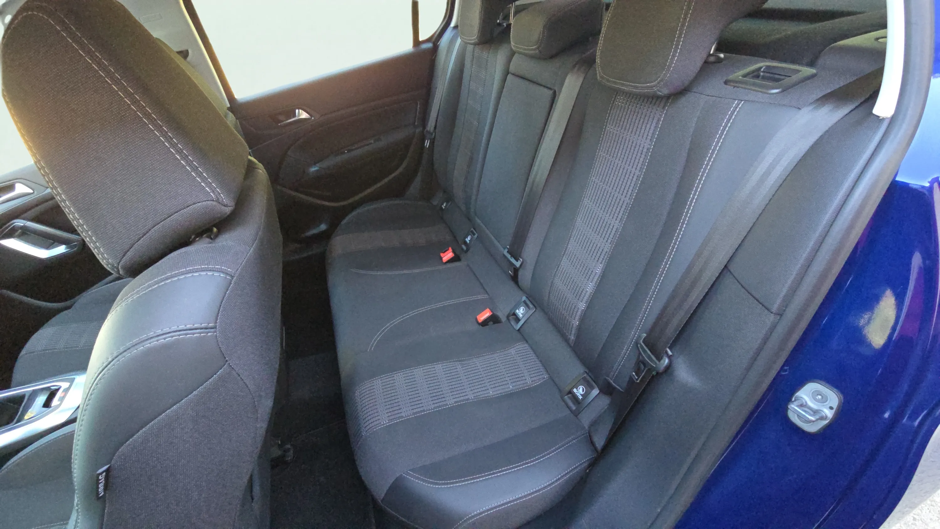 Peugeot 308 Business Line 1.5 BlueHDi - foto 22