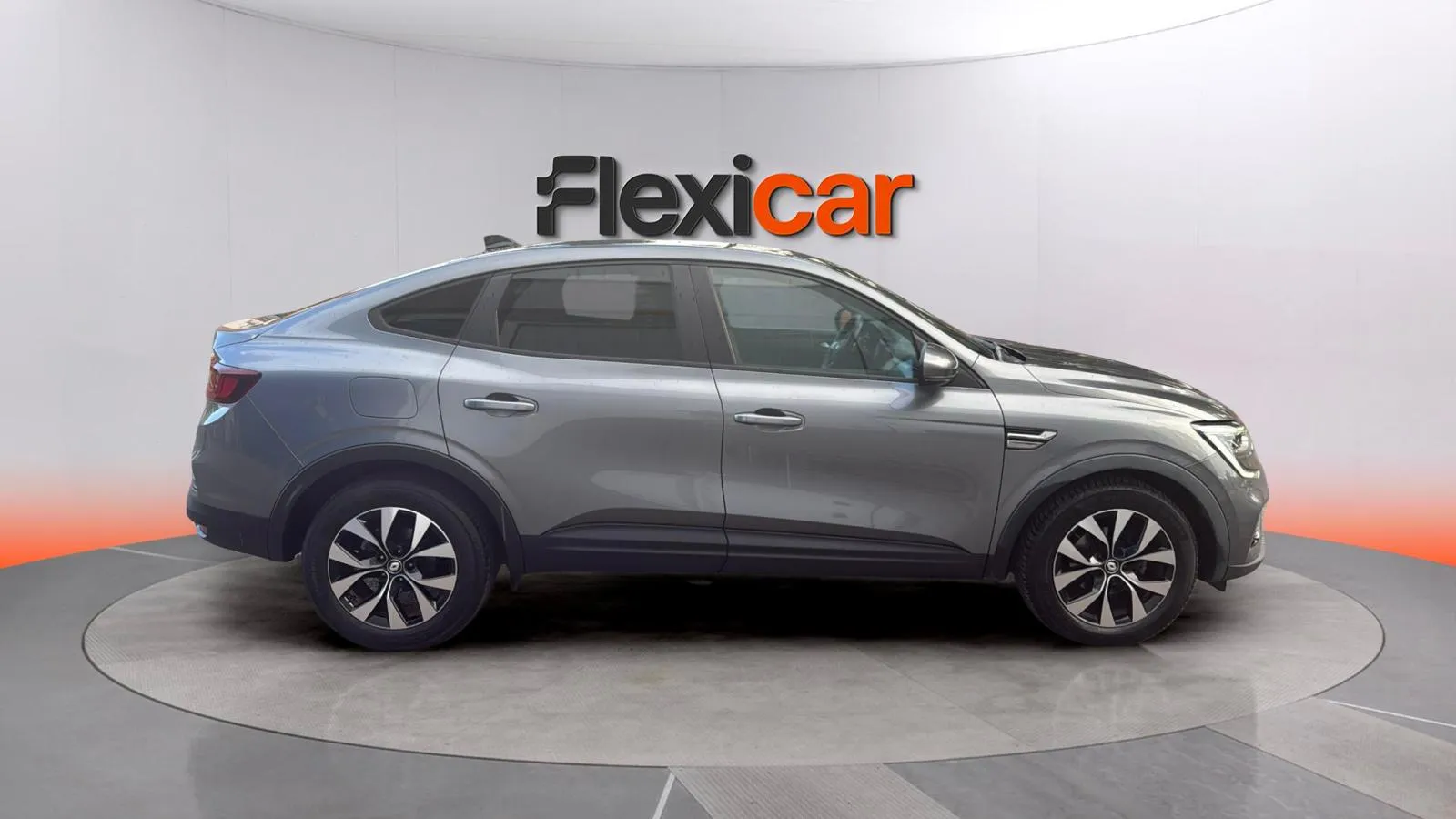 Renault Arkana Evolution TCe EDC mild hybr - foto 4