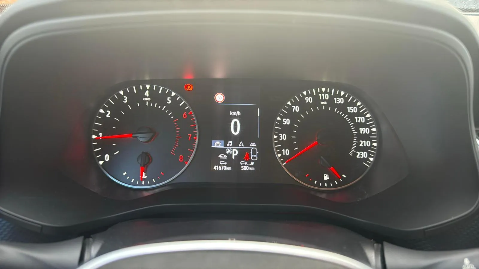 Renault Arkana Evolution TCe EDC mild hybr - foto 11