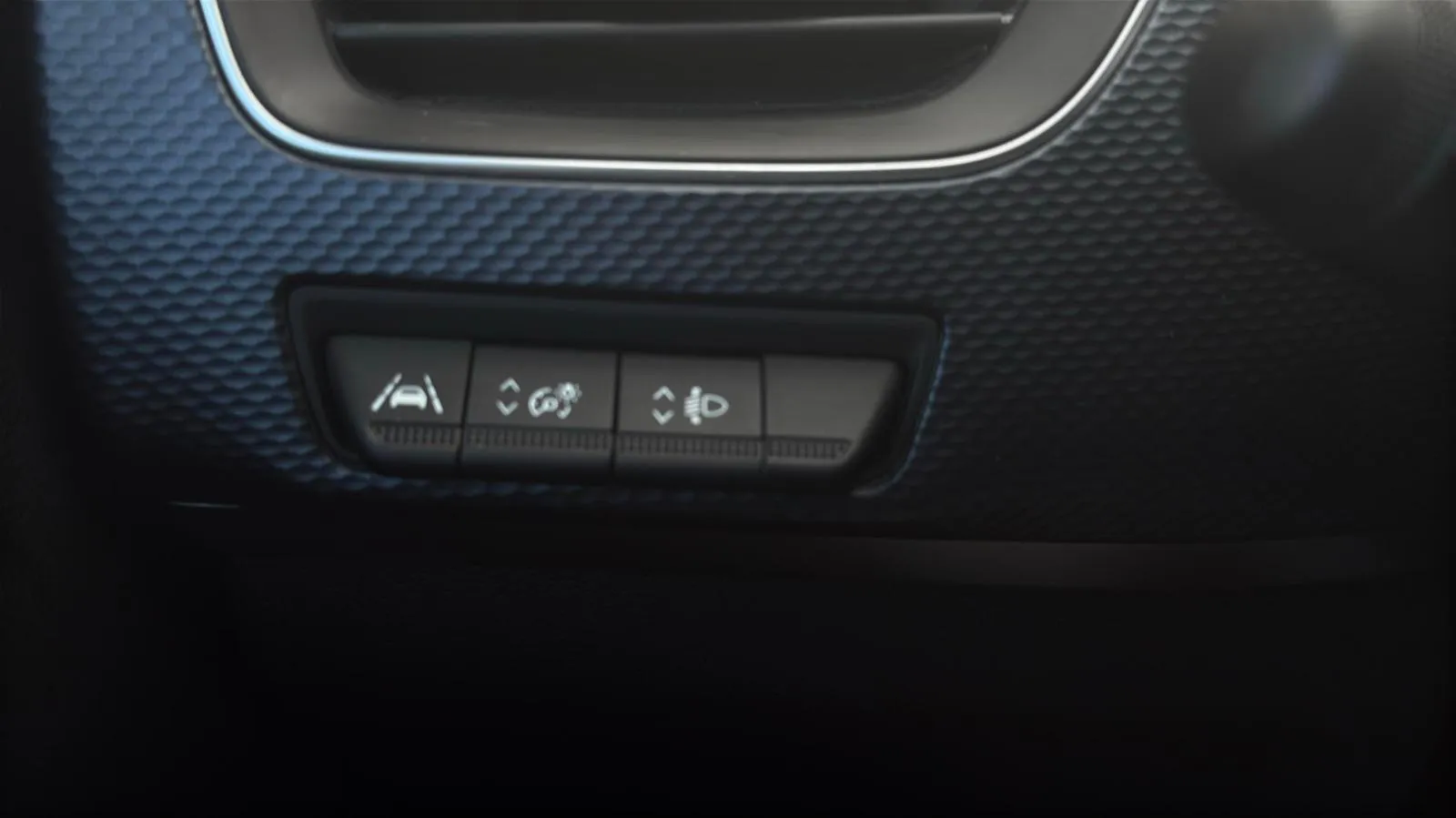 Renault Arkana Evolution TCe EDC mild hybr - foto 20