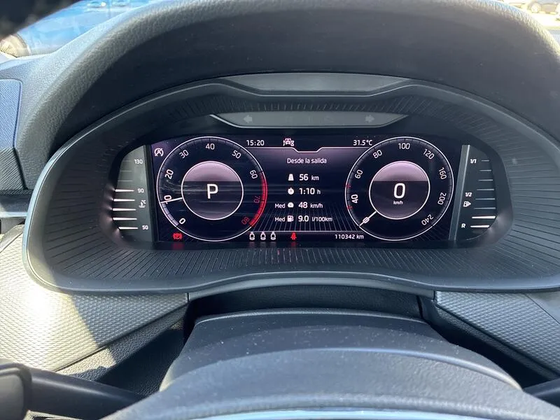 Škoda Kamiq 1.0 TSI DSG Ambition - foto 19