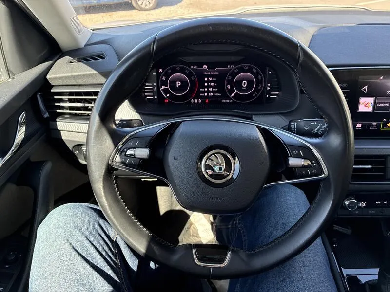 Škoda Kamiq 1.0 TSI DSG Ambition - foto 18