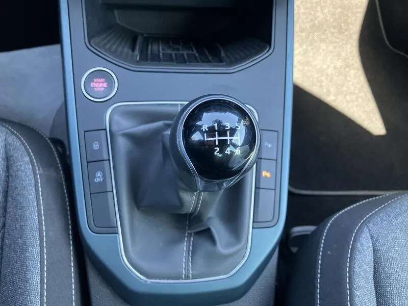 SEAT Arona 1.0 TSI Xperience Plus - foto 23