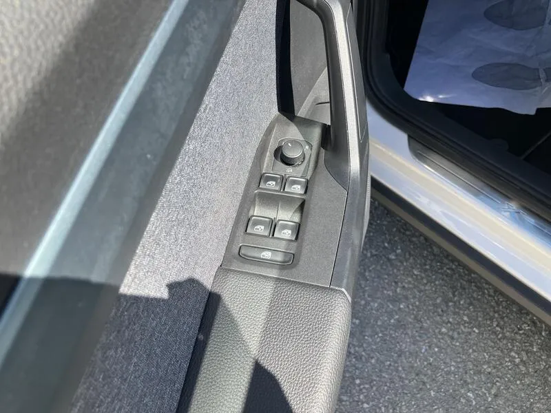SEAT Arona 1.0 TSI Xperience Plus - foto 12