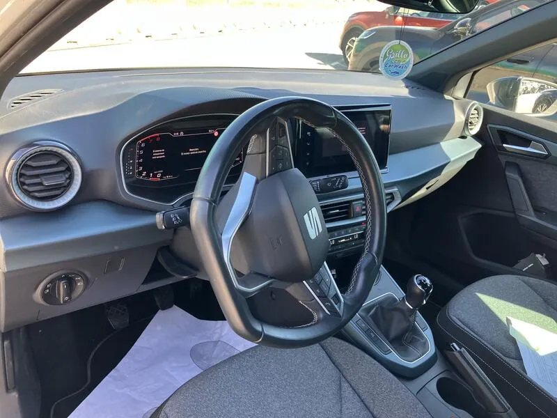 SEAT Arona 1.0 TSI Xperience Plus - foto 10