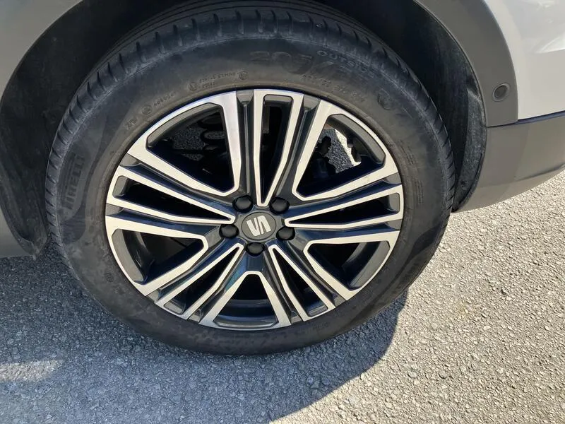 SEAT Arona 1.0 TSI Xperience Plus - foto 30