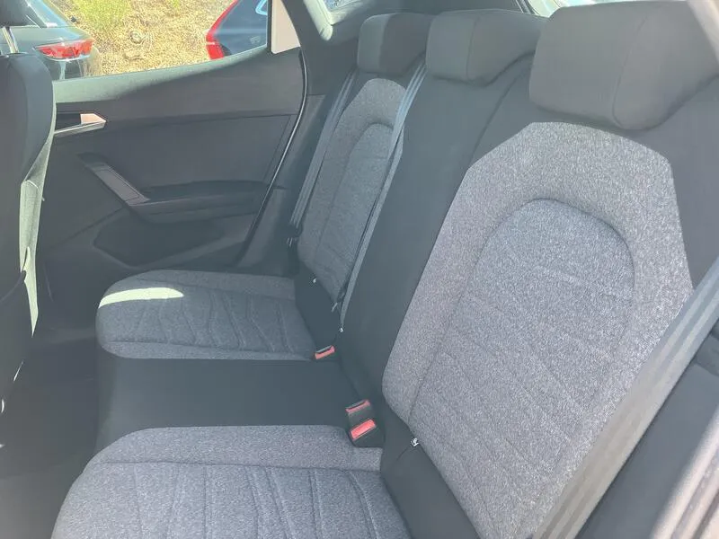 SEAT Arona 1.0 TSI Xperience Plus - foto 31