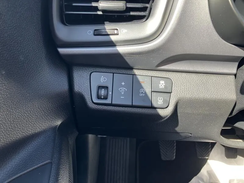 Kia Stonic 1.2 DPi Concept - foto 17