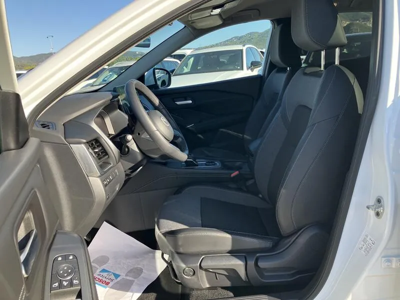 Nissan Qashqai DIG-T mHEV CVT 4x4 N-Connecta - foto 13