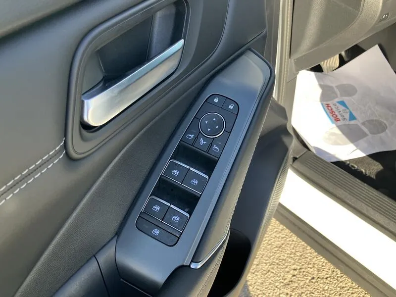 Nissan Qashqai DIG-T mHEV CVT 4x4 N-Connecta - foto 12