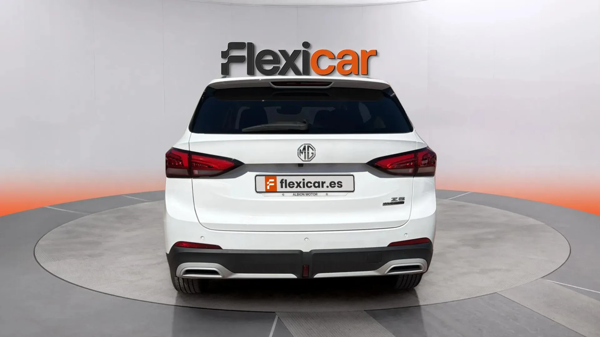 MG ZS Hybrid+ Luxury - foto 11