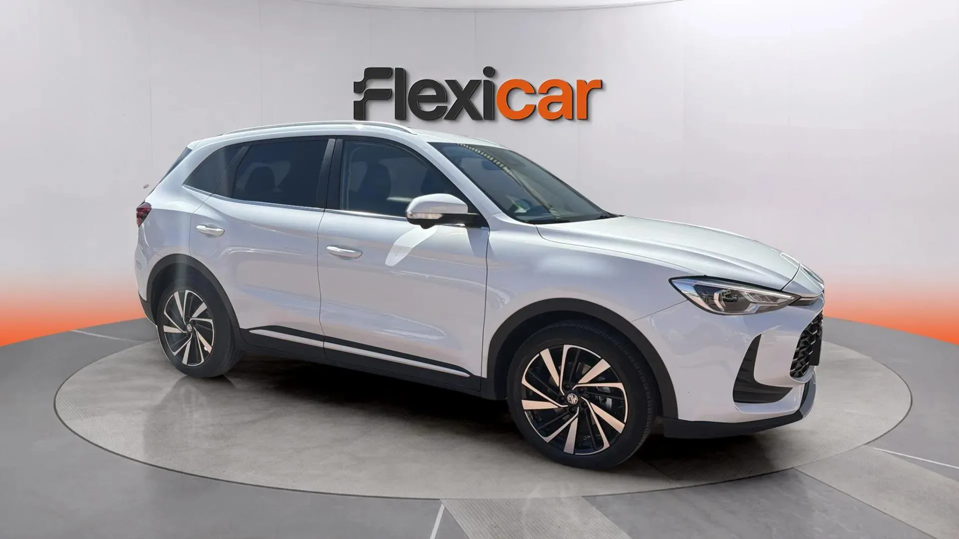 MG ZS Hybrid+ Luxury - foto 6