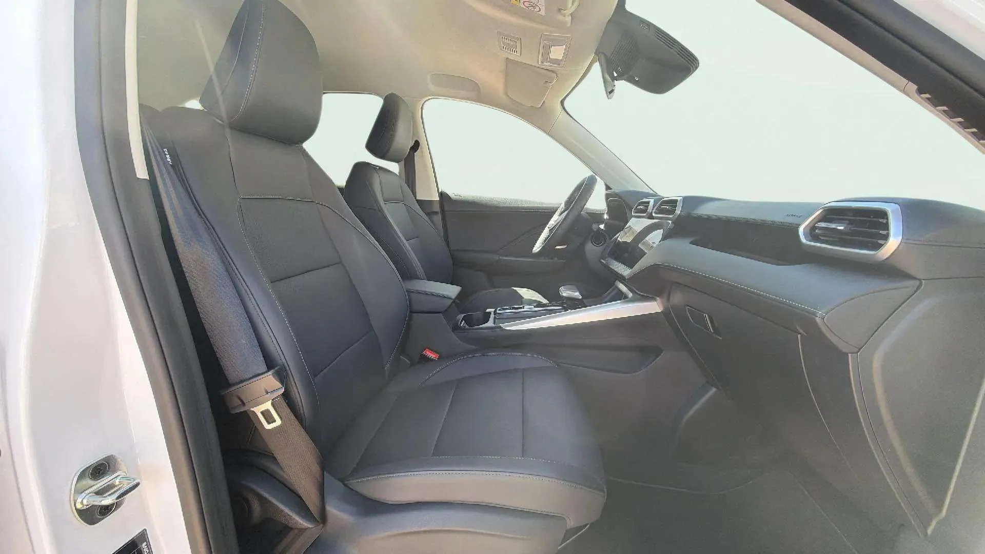 MG ZS Hybrid+ Luxury - foto 19