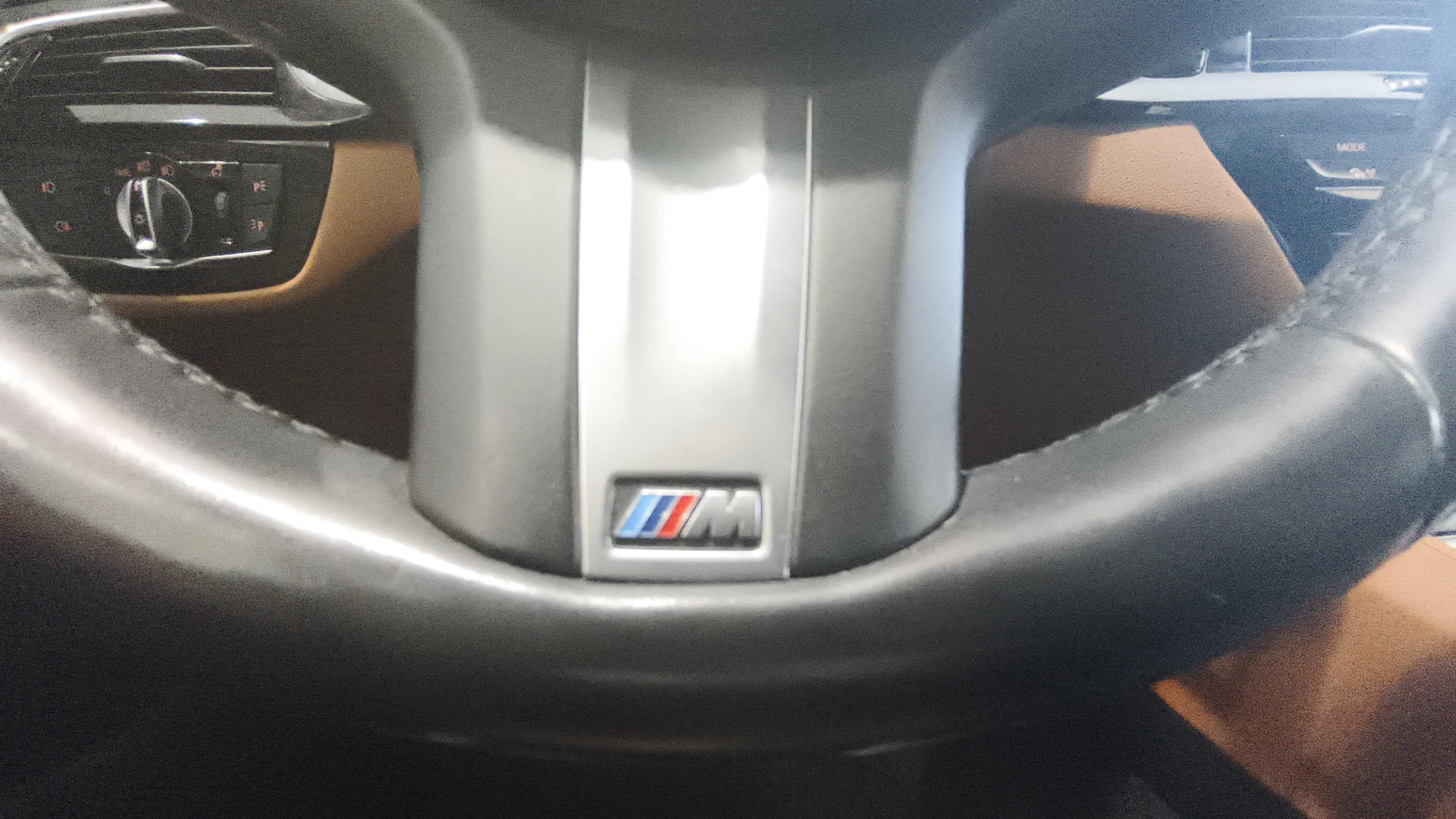 BMW Serie 5 530e - foto 22