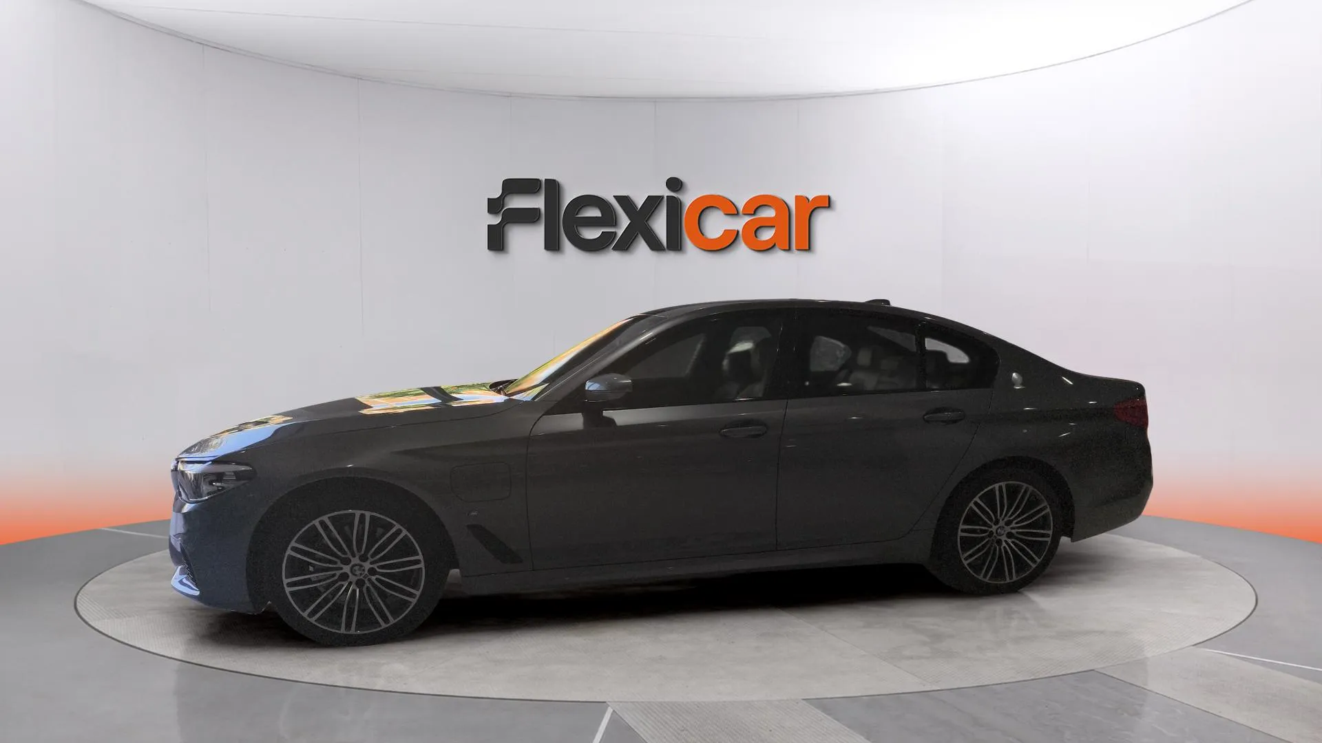 BMW Serie 5 530e - foto 5