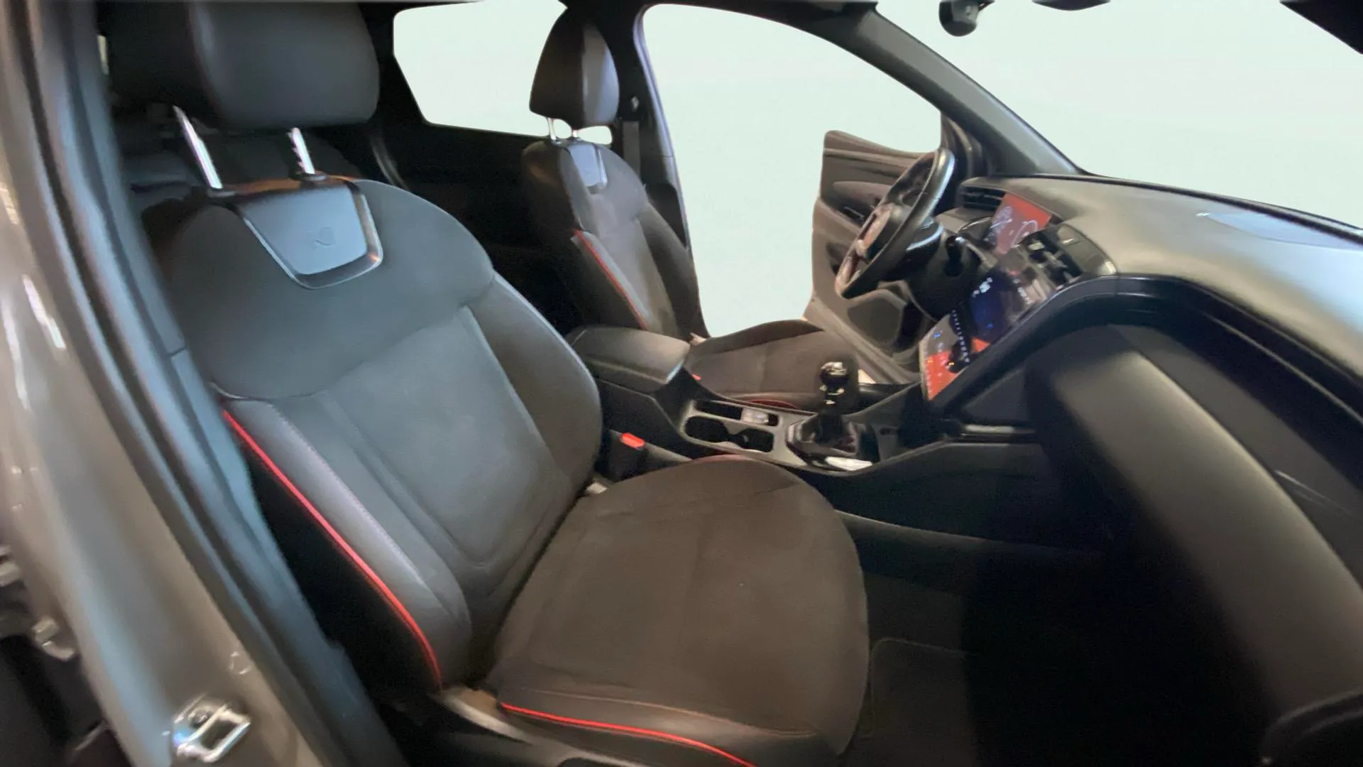 Hyundai Tucson 1.6 T-GDi Klass Safe - foto 11
