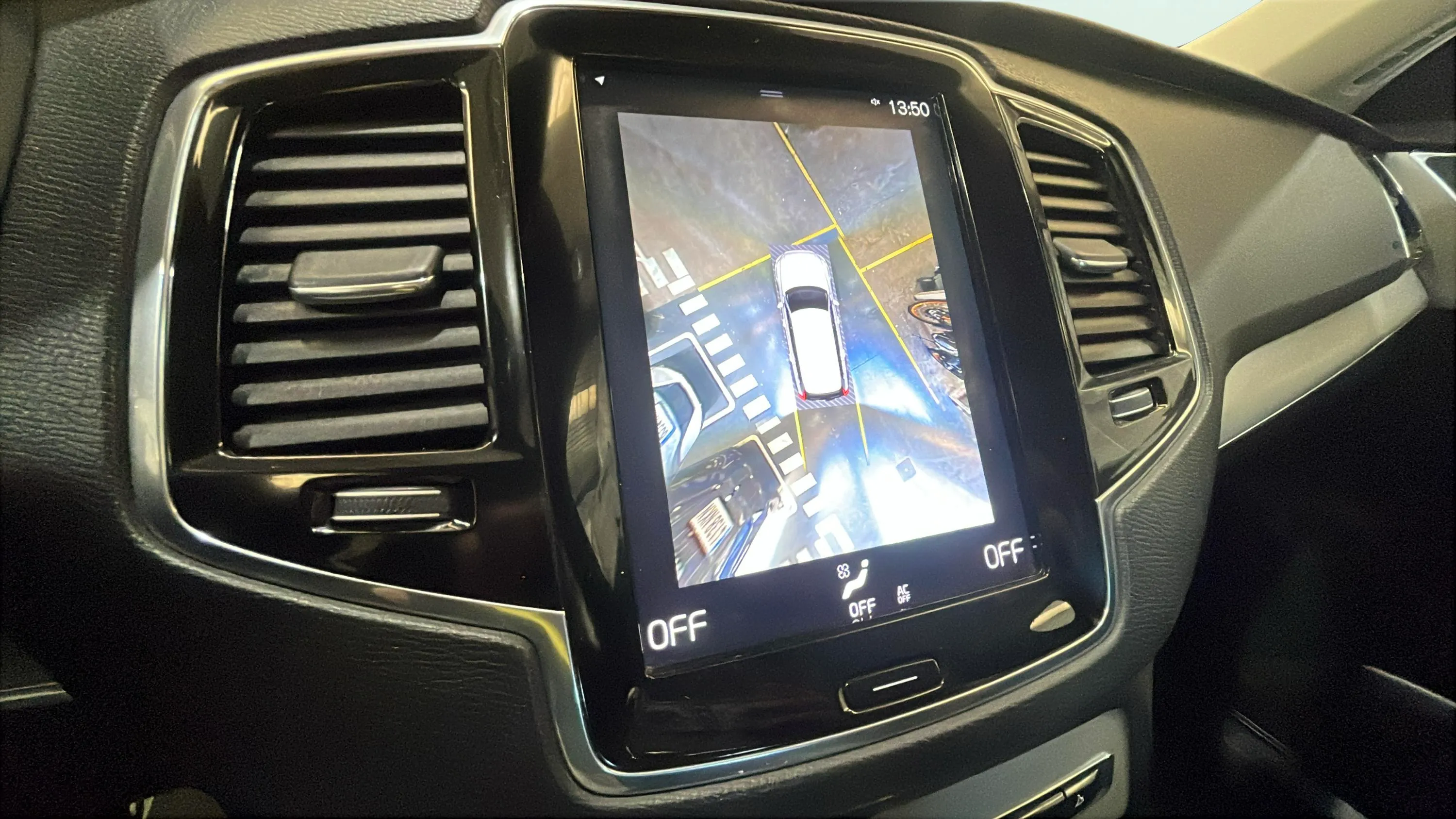 Volvo XC90 2.0 T5 AWD Inscription - foto 18