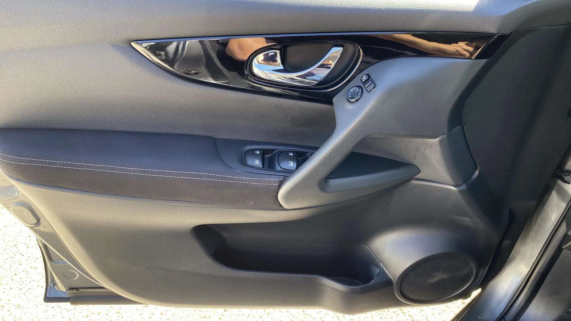 Nissan Qashqai dCi E6D N-Connecta - foto 11