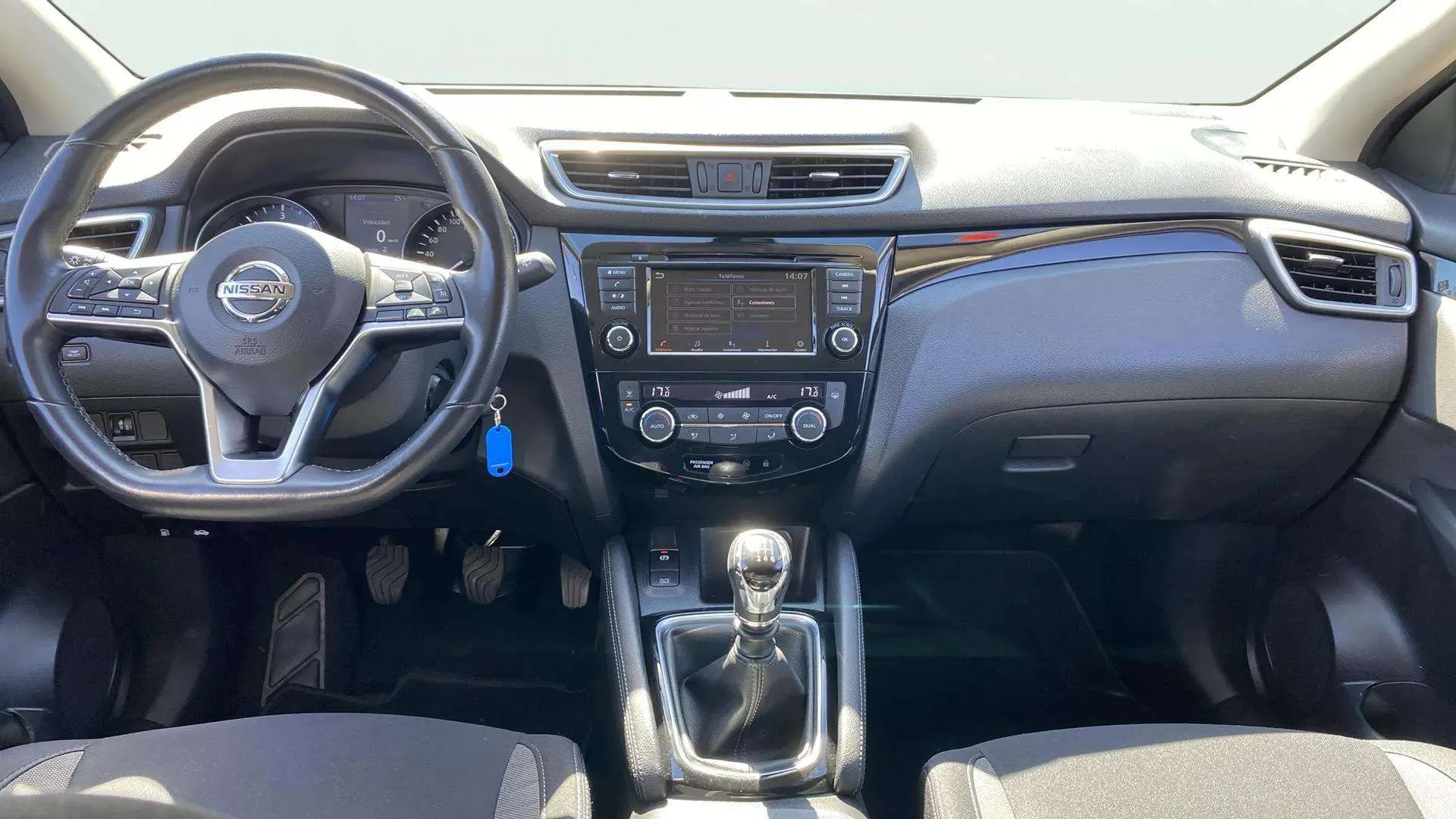 Nissan Qashqai dCi E6D N-Connecta - foto 17