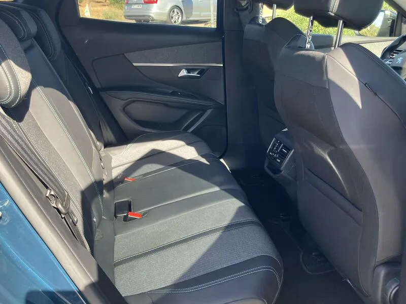 Peugeot 3008 Allure Pack 1.2 PureTech - foto 31