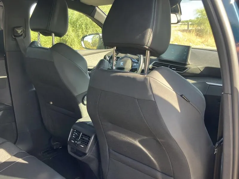 Peugeot 3008 Allure Pack 1.2 PureTech - foto 32