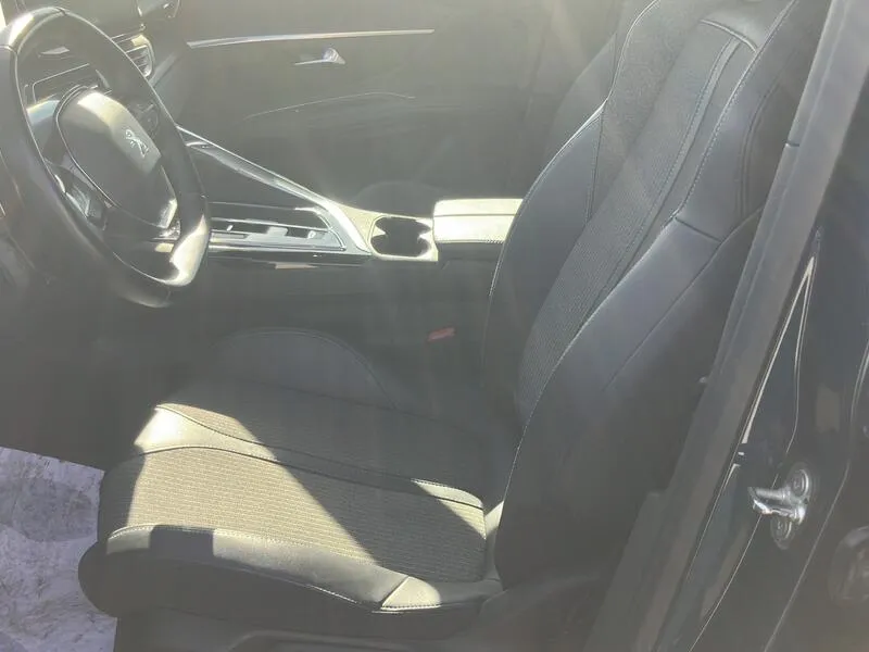 Peugeot 3008 Allure Pack 1.2 PureTech - foto 12