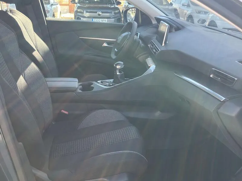 Peugeot 3008 Active Pack 1.5 HDi - foto 29