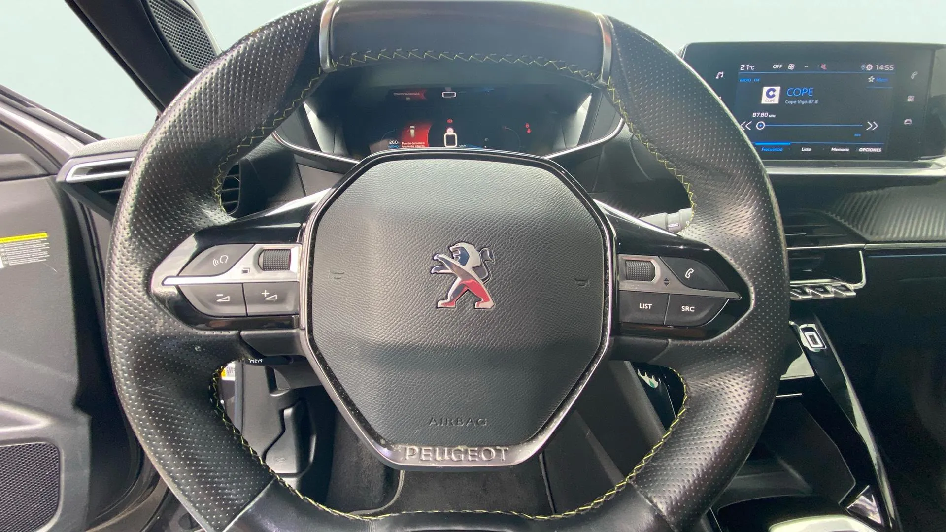 Peugeot 2008 GT Line PureTech 130 BVM6 - foto 10