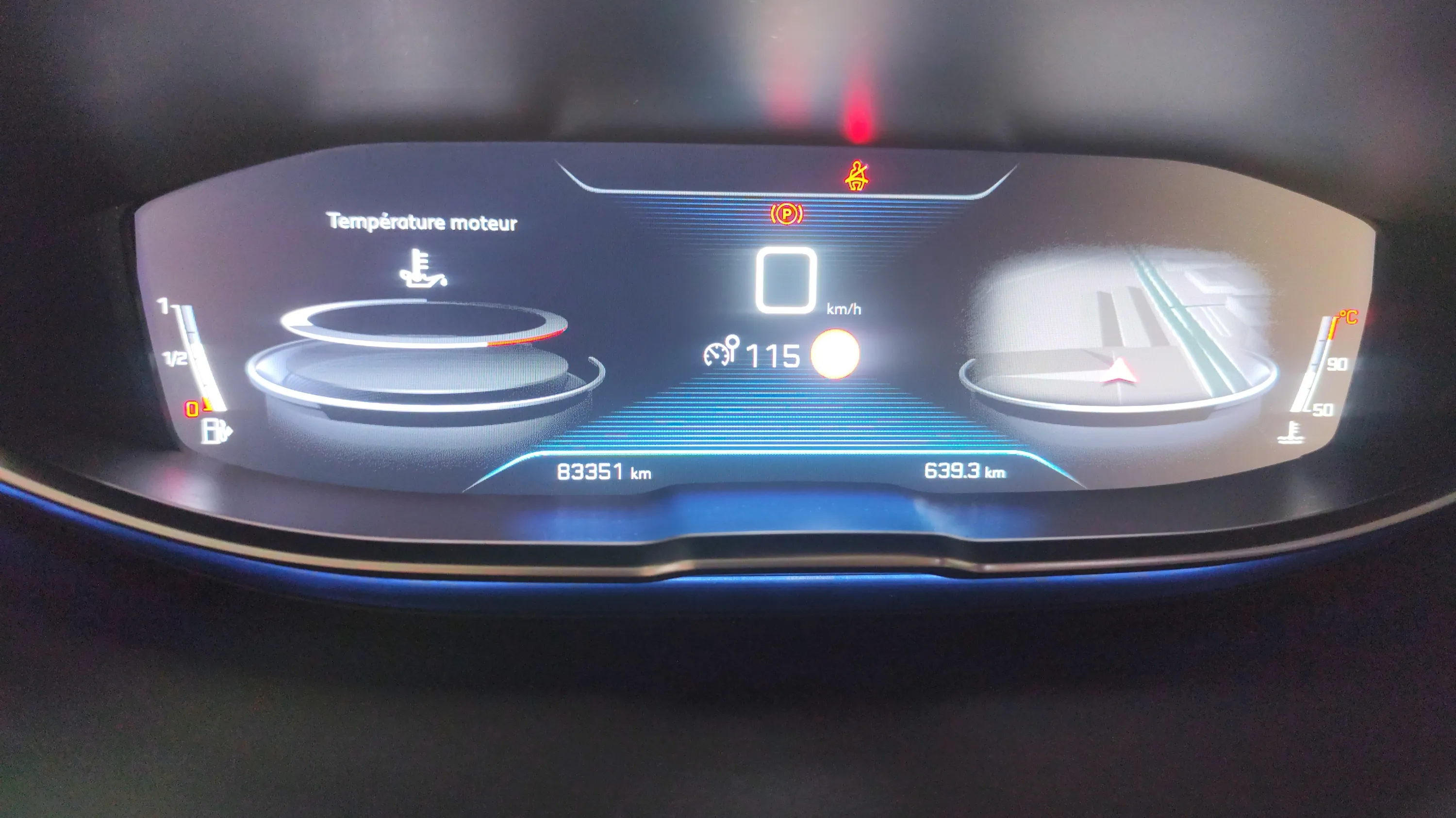 Peugeot 5008 Allure 1.5L BlueHDi - foto 9