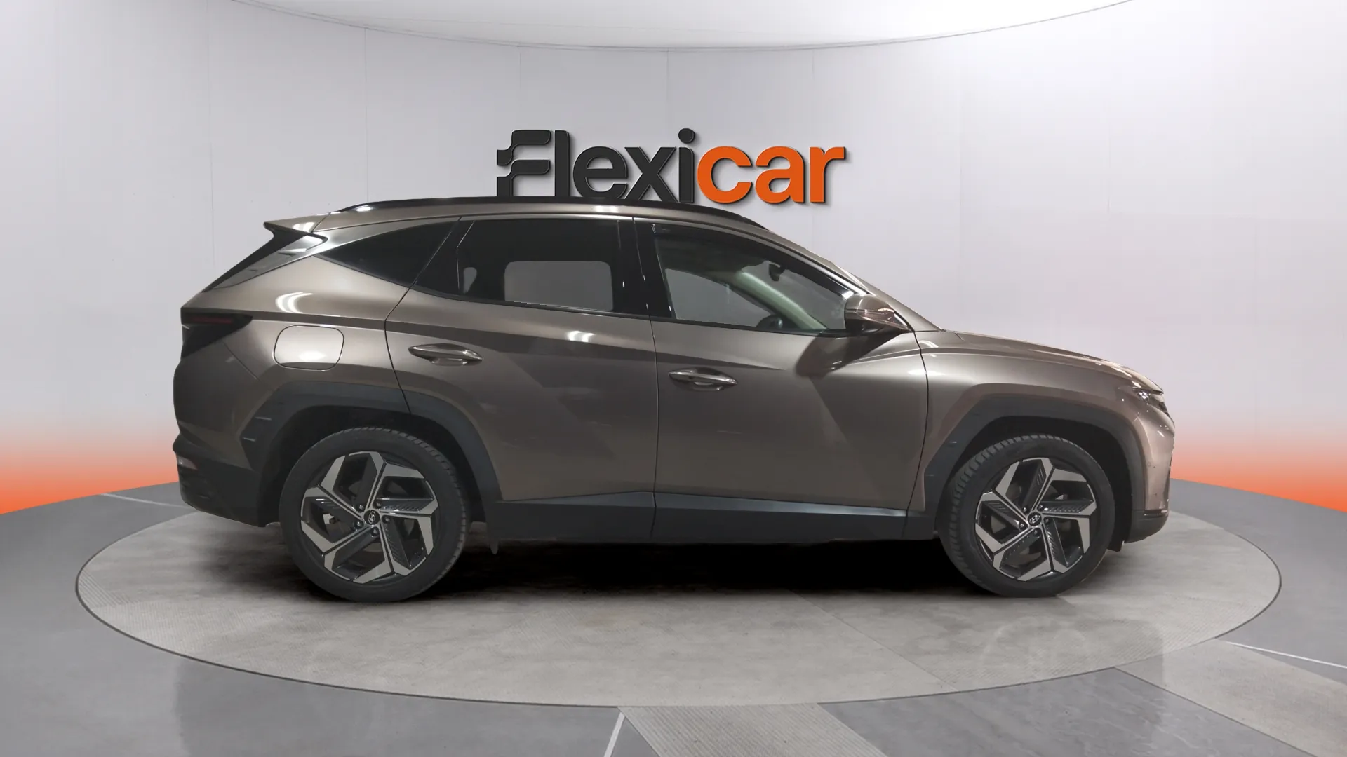 Hyundai Tucson 1.6 T-GDi PHEV Style 4x4 - foto 8