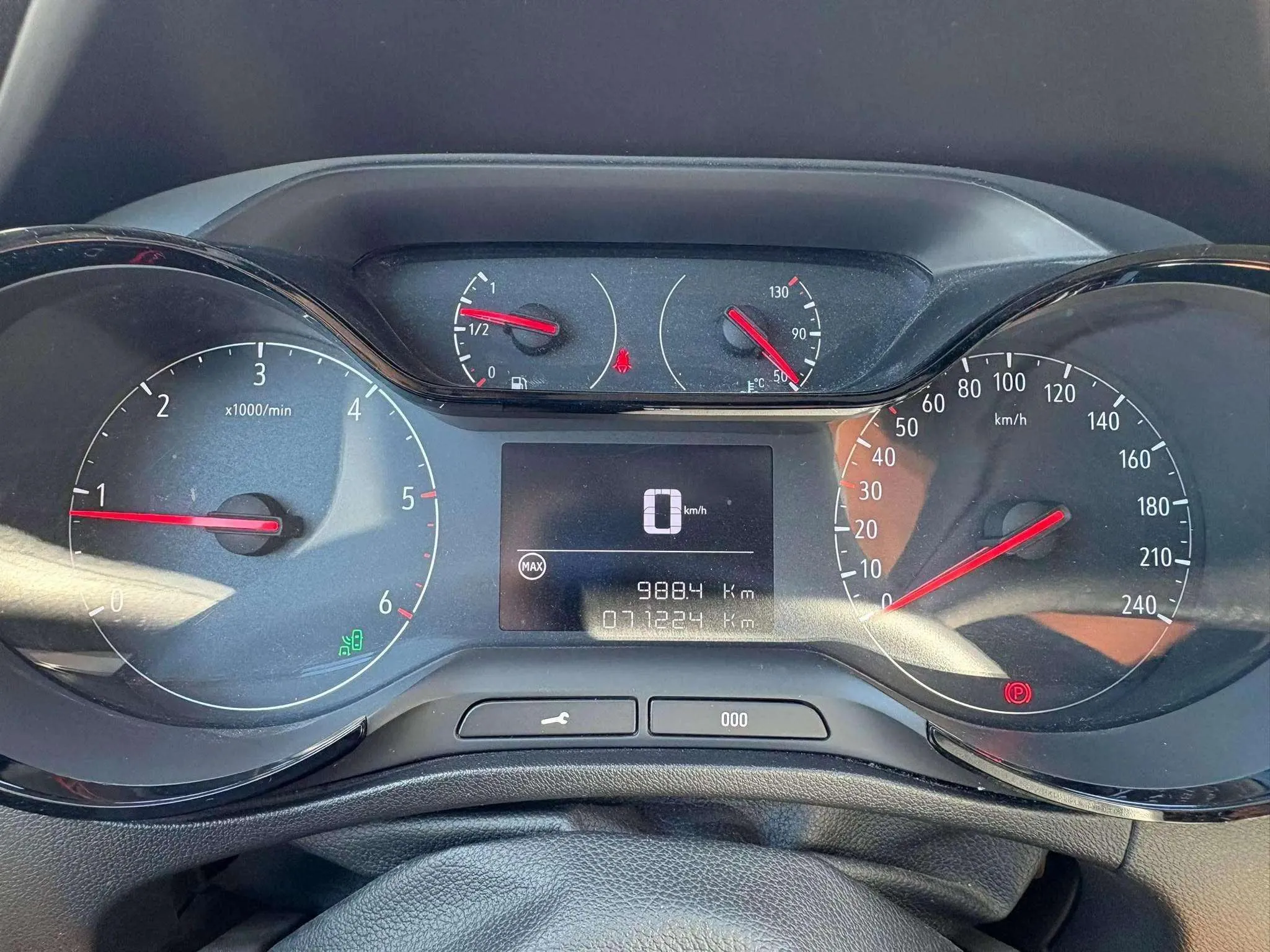 Opel Crossland 1.6T Excellence - foto 10