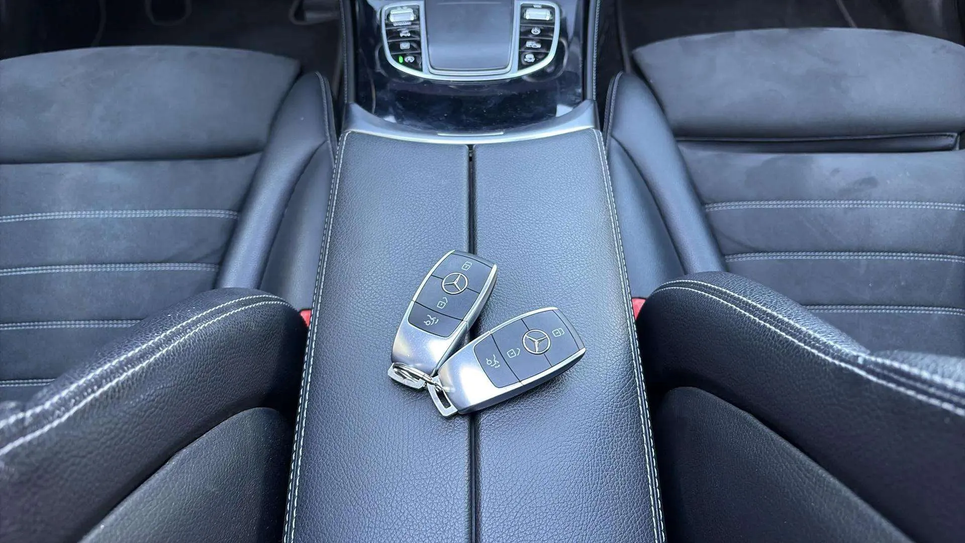 Mercedes-Benz GLC 220 d 4MATIC - foto 17